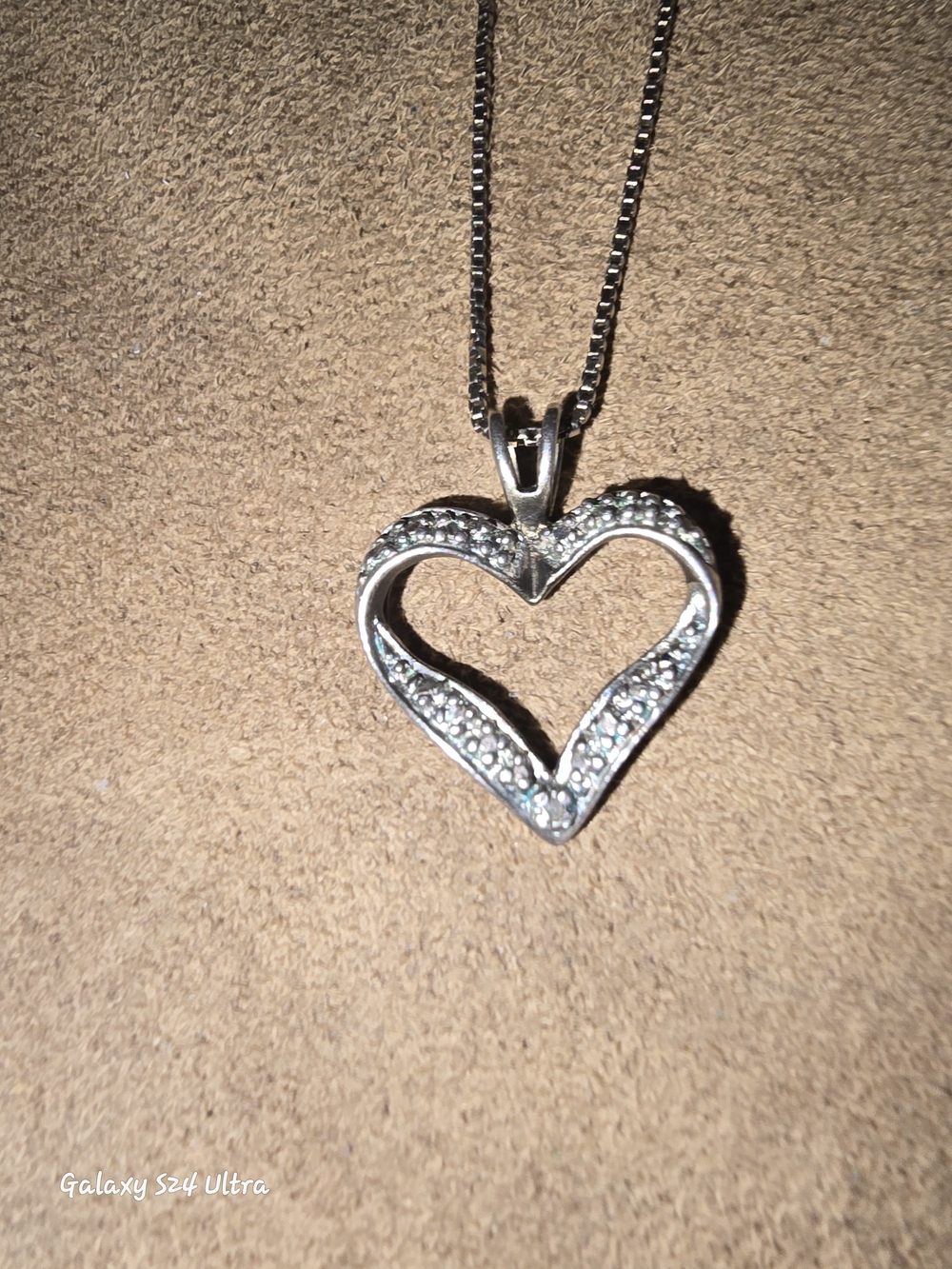 Gold Heart Pendant With Diamonds